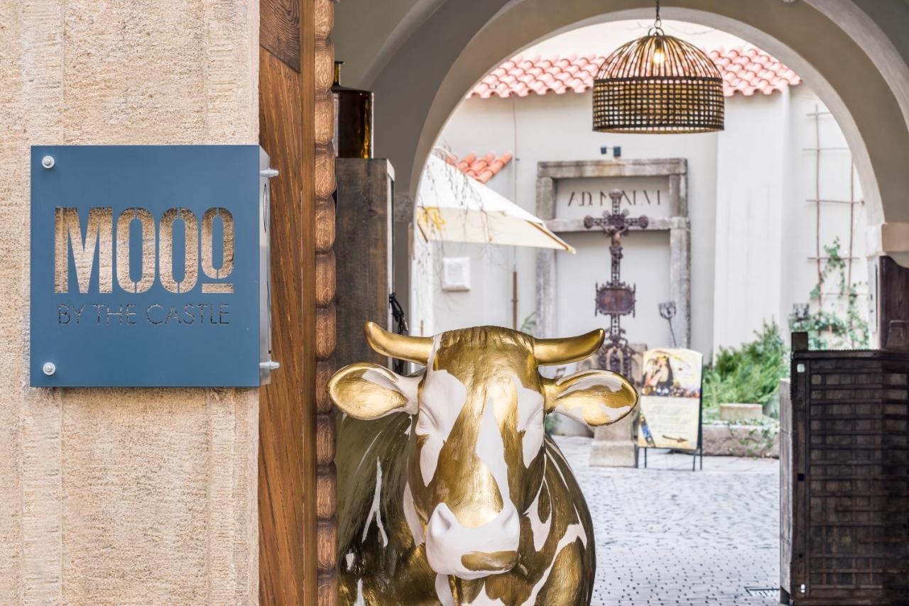 Mooo By The Castle Aparthotel Прага Екстериор снимка