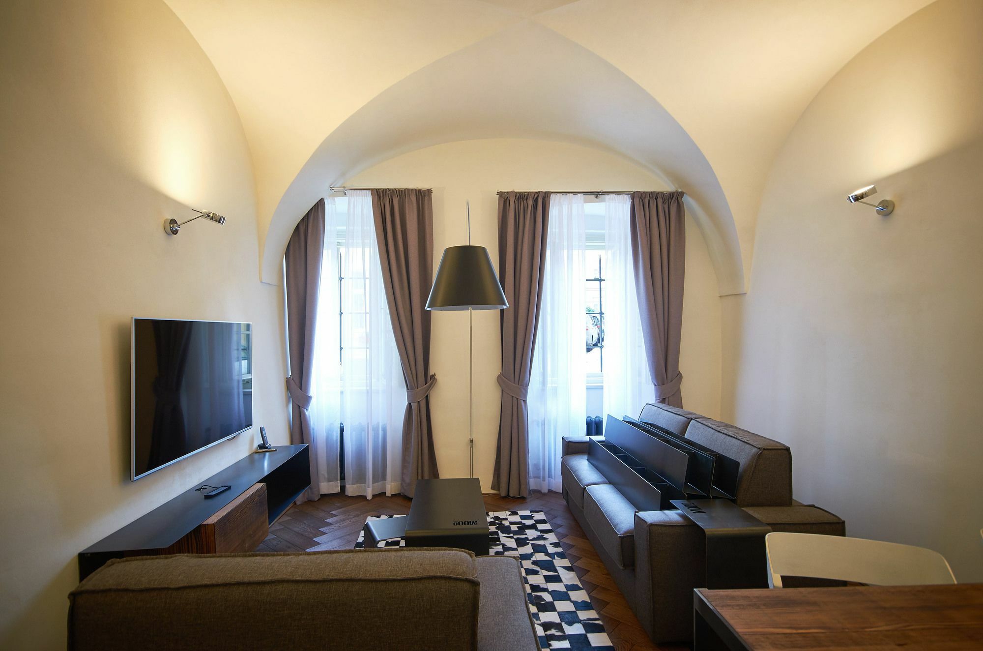 Mooo By The Castle Aparthotel Прага Екстериор снимка